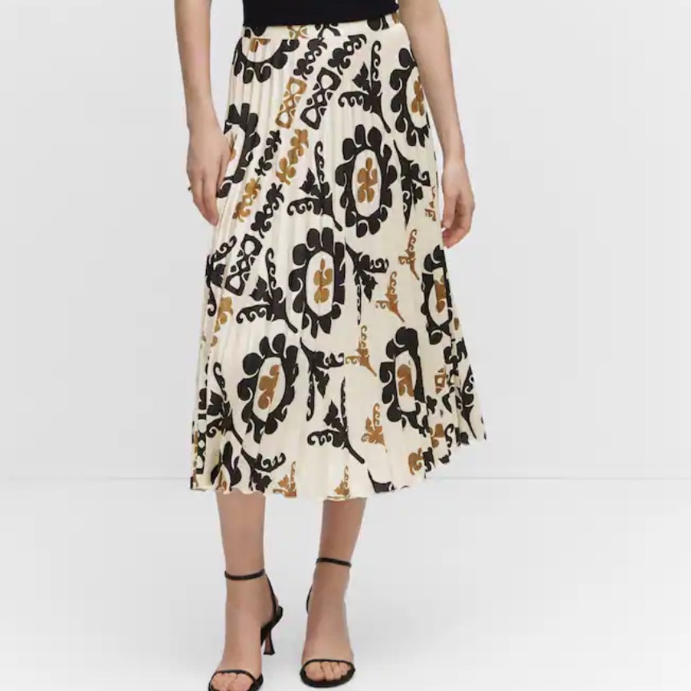 Printed Pleated Midi Skirt size Small